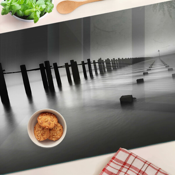 Szklana deska do krojenia Molo w czerni i bieli