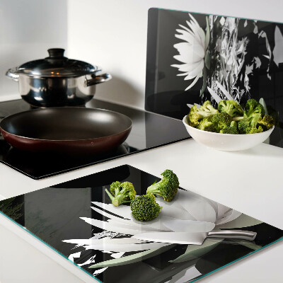 Szklana deska do krojenia Lilie wodne na czarnym tle