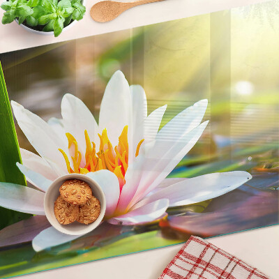 Szklana deska do krojenia Lilia wodna w świetle słonecznym