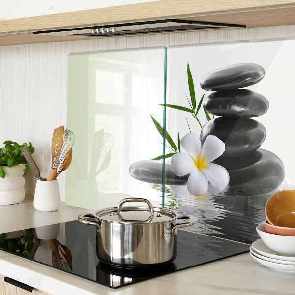 Snijplanken glas Bloemen en stenen op het water