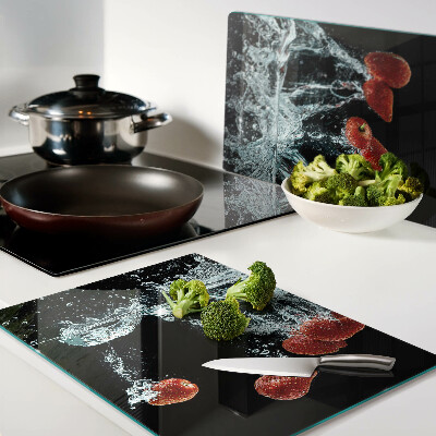 Snijplanken glas Aardbeien in water