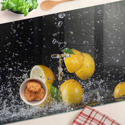 Szklana deska do krojenia Cytryny w wodzie