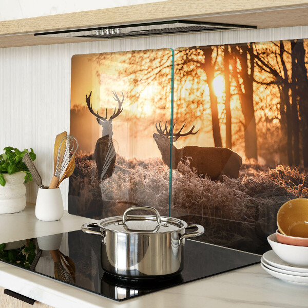 Snijplanken glas Herten in het bos bij zonsondergang