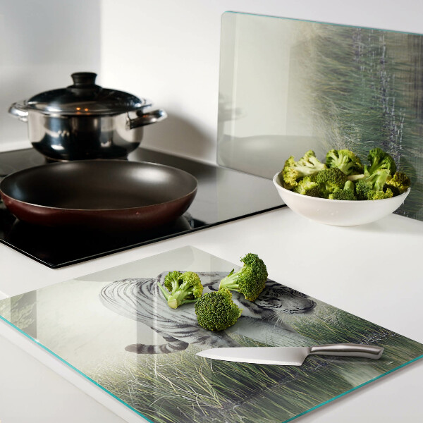 Szklana deska do krojenia Tygrys w trawie