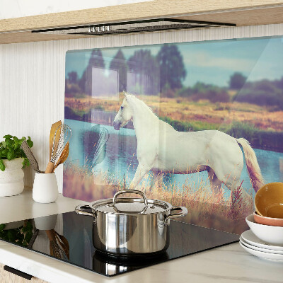 Snijplanken van glas Wit paard aan het water