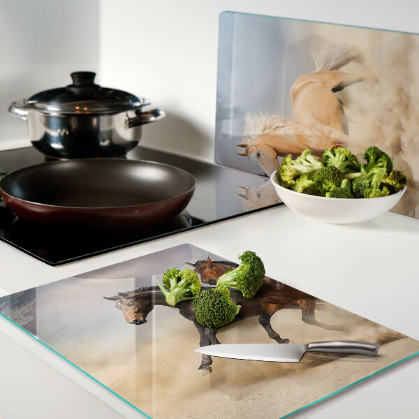 Snijplanken glas Galopperende paarden in beweging