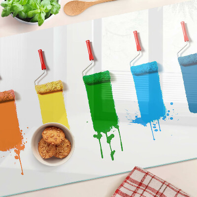 Glazen snijplanken Een regenboog aan verfkleuren in kwasten