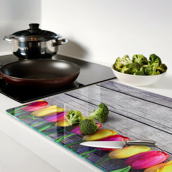 Deska kuchenna szklana Tulipany na tle drewnianym