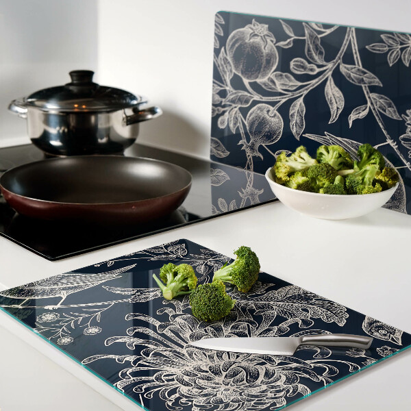 Deska kuchenna szklana Kwiaty i ptaki na ciemnym tle