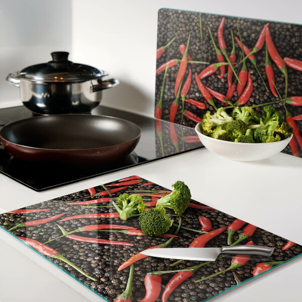 Szklana deska do krojenia Papryczki chili na czarnym pieprzu