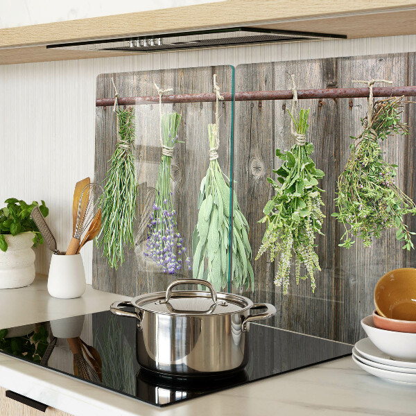 Szklana deska kuchenna Zioła na tle drewnianym