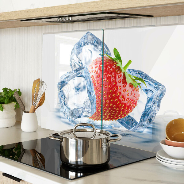 Szklana deska kuchenna Truskawka w lodzie