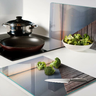 Szklana deska kuchenna Molo nad jeziorem o zachodzie słońca