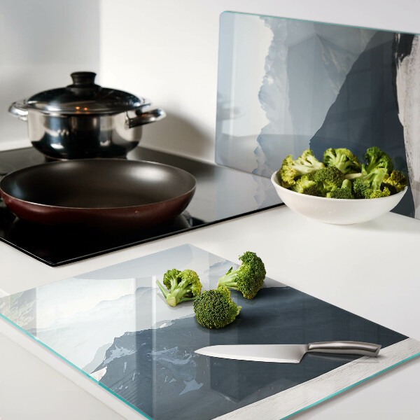 Szklana deska do krojenia Górski krajobraz w chmurach