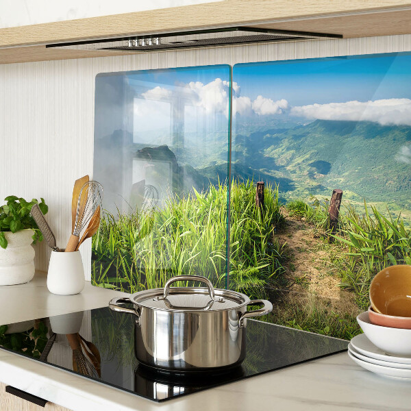 Szklana deska kuchenna Górski krajobraz z zielenią