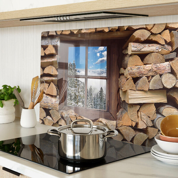 Szklana deska do krojenia Widok zimowego krajobrazu przez okno