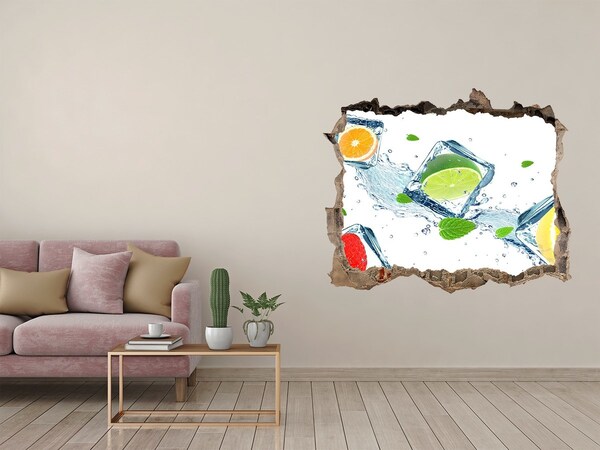 Zelfklevende muursticker 3D gat Een verfrissende cocktail in een zomerse setting.