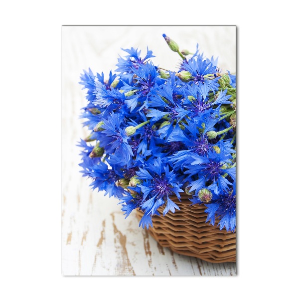 Staand foto op plexiglas Korenbloemen in een mand