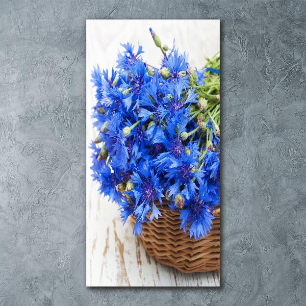 Staand foto op plexiglas Korenbloemen in een mand