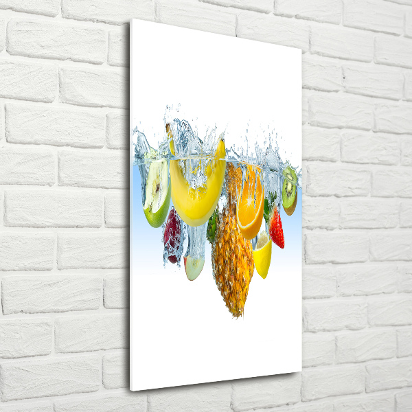 Staand foto op plexiglas Fruit onder water