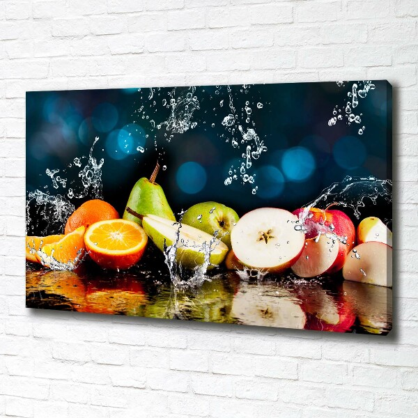 Canvas foto Fruit en water