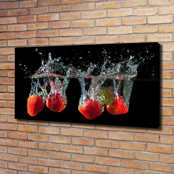 Canvas schilderij Aardbeien onder water