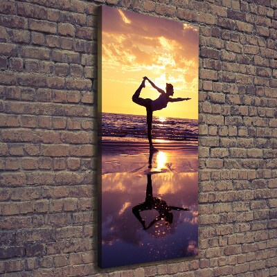 Verticaal schilderij op canvas Yoga op het strand
