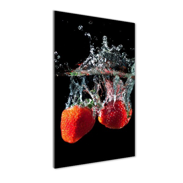 Verticale foto op glas Aardbeien onder water