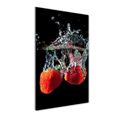 Verticale foto op glas Aardbeien onder water