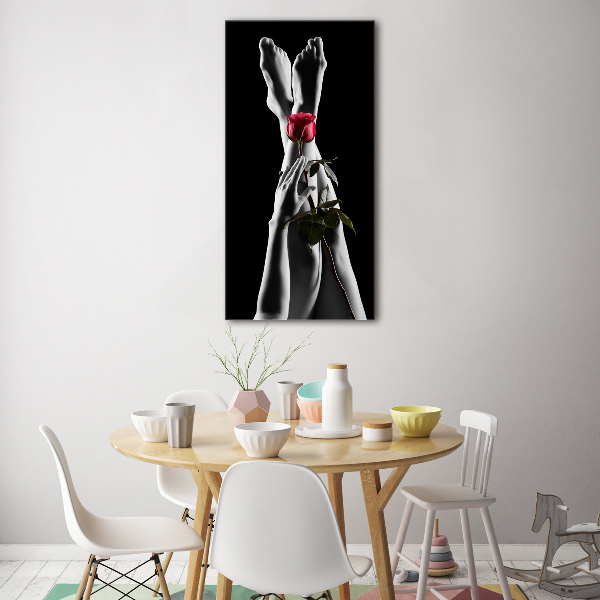 Verticale glasfoto Roos en voeten