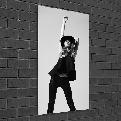 Verticale glasfoto Vrouw in het zwart