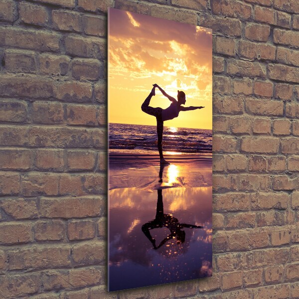 Verticale glasfoto Yoga op het strand