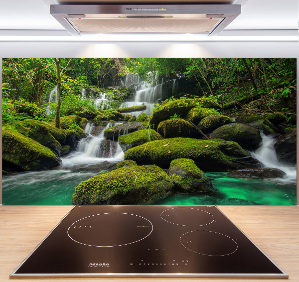Spatscherm keuken Waterval in het bos