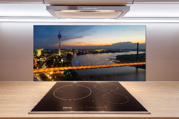 Spatscherm keuken Düsseldorf, Duitsland