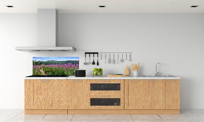 Spatscherm keuken Groene heuvels