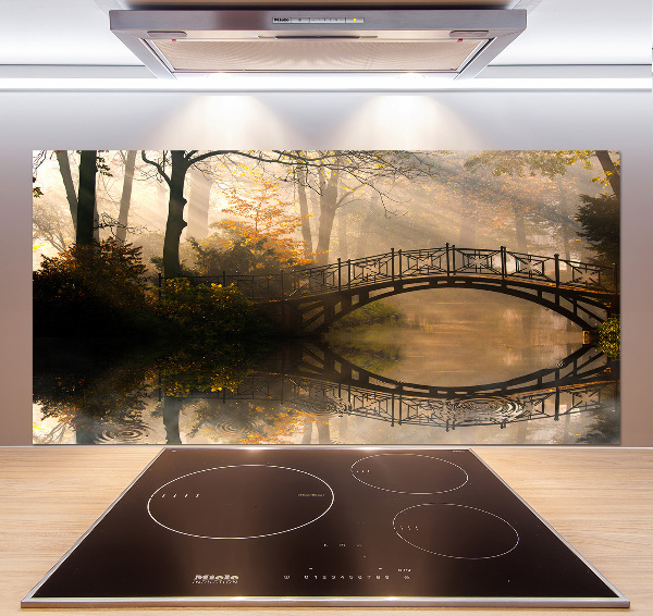 Spatplaat keuken Oude brug in de herfst