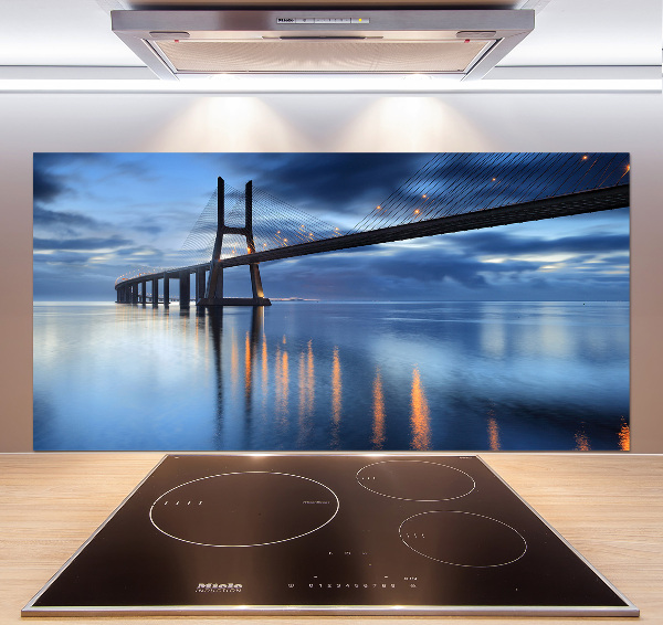 Spatscherm keuken Verlichte brug