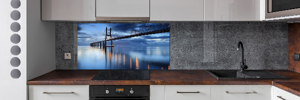 Spatscherm keuken Verlichte brug