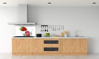 Glazen achterwand keuken Aardbeien en water