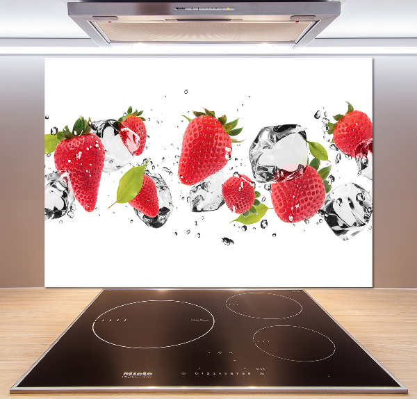 Spatplaat keuken Aardbeien en water