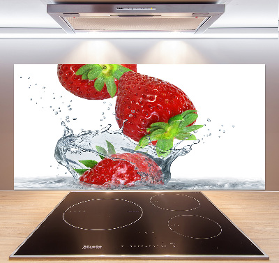 Glazen achterwand keuken Aardbeien en water