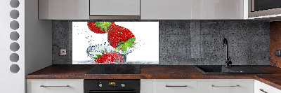 Glazen achterwand keuken Aardbeien en water