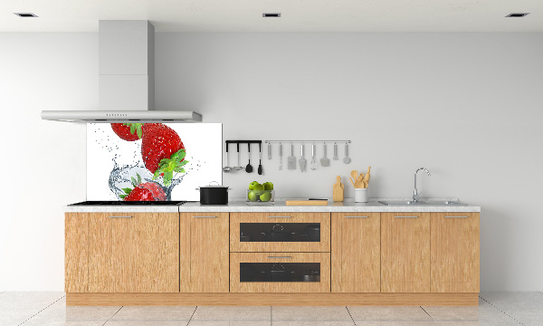Glazen achterwand keuken Aardbeien en water