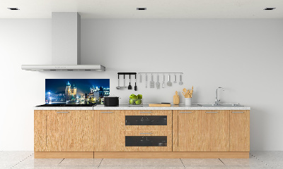 Spatplaat keuken Krakau bij nacht