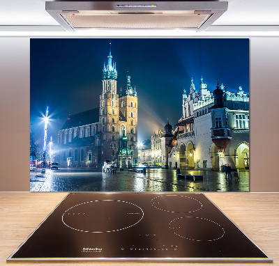 Spatplaat keuken Krakau bij nacht