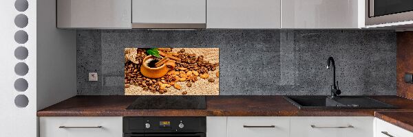 Glazen achterwand keuken Koffiebonen en een kopje
