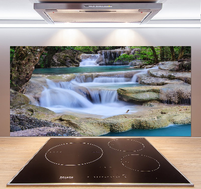 Glazen achterwand keuken Waterval in het bos