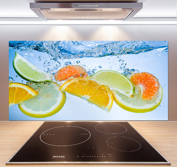 Spatplaat keuken Citrusvruchten onder water