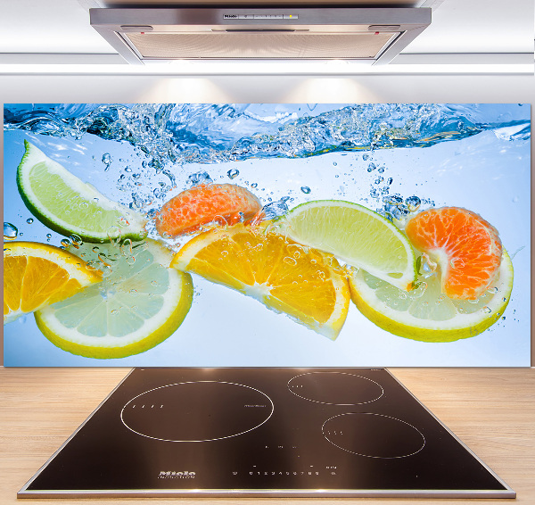 Spatplaat keuken Citrusvruchten onder water