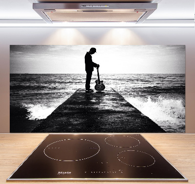 Achterwand keuken Gitarist op de pier